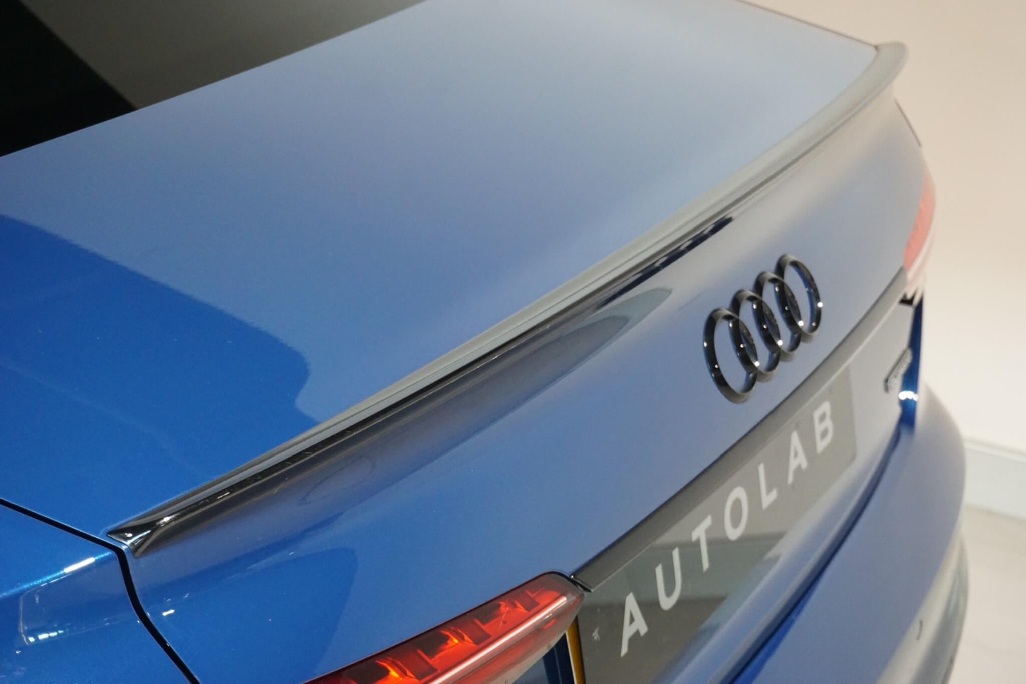 Audi A4 2.0 TDI 40 Black Edition Saloon 4dr Diesel S Tronic quattro Euro 6 (s/s) (204 ps)